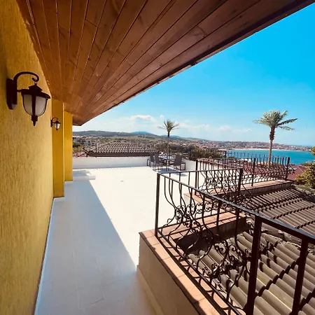Panoramic Sea View Apartment With Rooftop Terrace Sozopol *