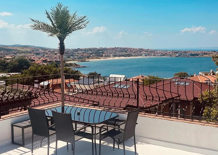Panoramic Sea View Apartment With Rooftop Terrace Sozopol