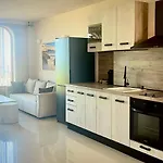 Panoramic Sea View With Rooftop Terrace Apartment