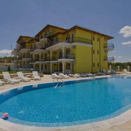 Private With Sea View Apartmán *